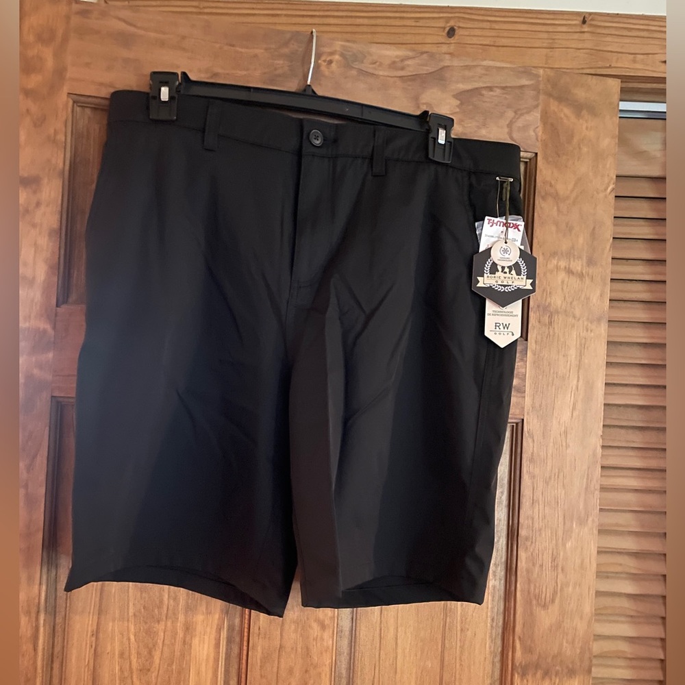 Men’s Rorie Whelan Golf shorts